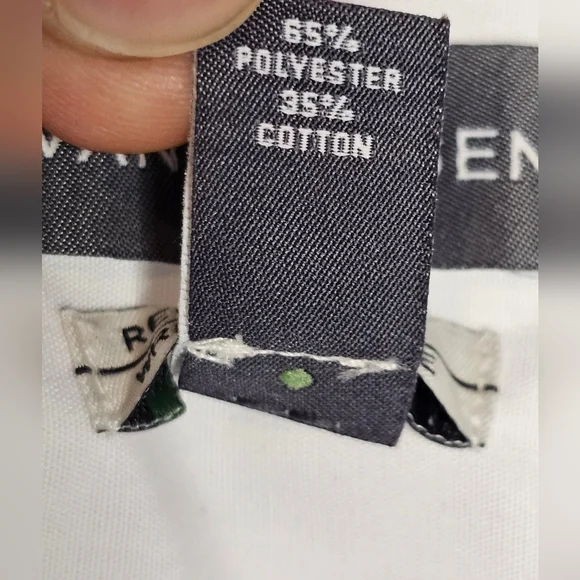 Van Heusen Classic White Dress Shirt - Picture 5 of 6